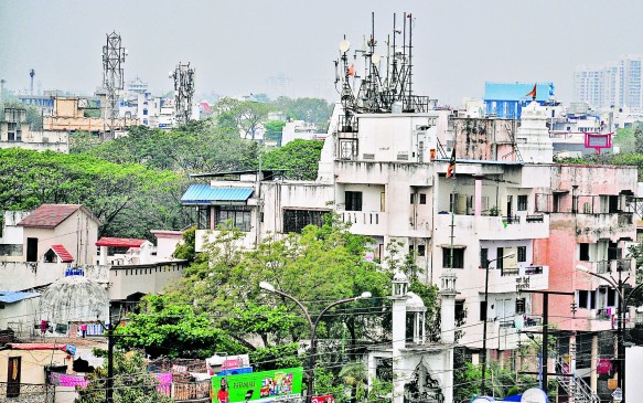 In the city, without permission, many towers are planted despite instructions