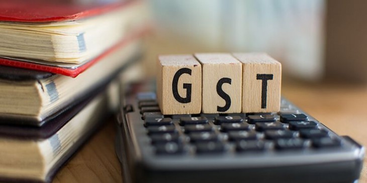 maharashtra government sanctioned 927 cr compensation for GST