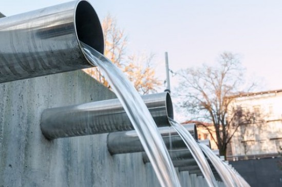 maharashtra on the top in Drinking water supply through pipeline