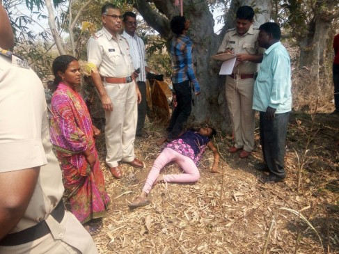 Minor boy-girl committed suicide behind school in nagpur district