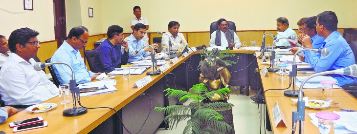 MP ashok nete on development from Rail projects in Gadchiroli district