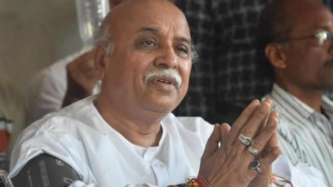 Praveen Togadia reached in the meeting of Rashtriya Swayamsevak Sangh