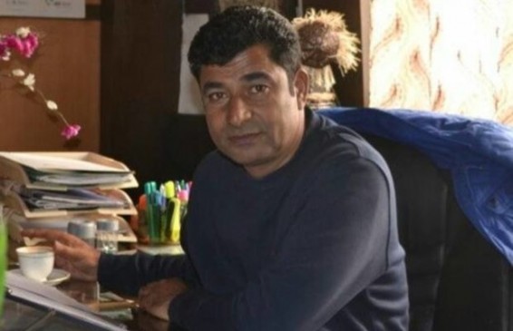 J&K: पुलवामा में बीजेपी नेता अनवर खान पर आतंकी हमला, सुरक्षाकर्मी घायल
