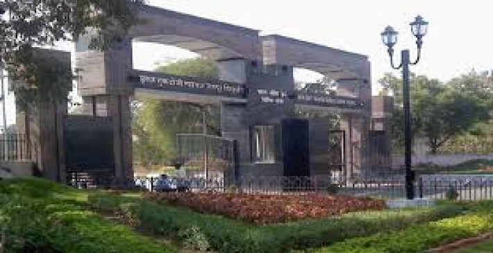 The affiliation of 75 colleges of the university is in danger