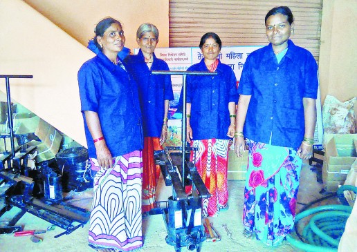 Village women made pedal pumps, irrigation facility will be easy