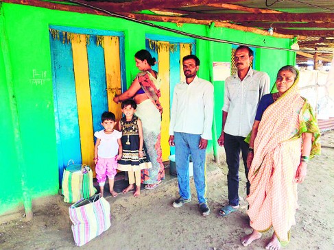Water problem in wardha district of maharashtra, villagers retreat