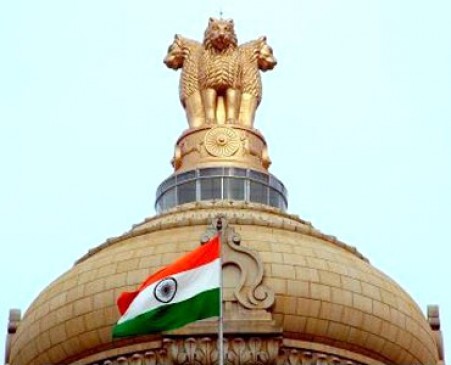 Administrative reshuffle in Maharashtra, 28 IAS officers transferred