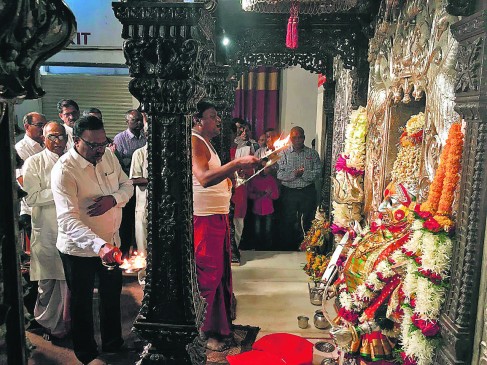 Courtesy of Mahalaxmi Jagdamba, decorated with Rajasthani artifacts: Guardian Minister