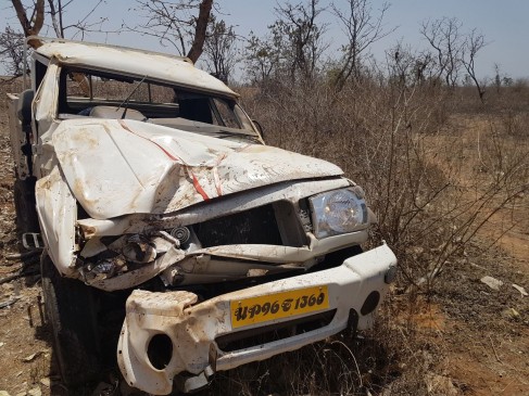high speed pick up reflxes in satna, one died, half dozen injured
