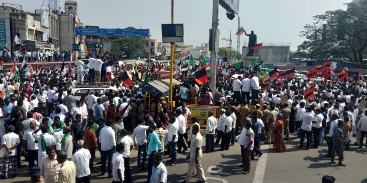 कावेरी जल विवाद : मैनेजमेंट बोर्ड के गठन की मांग को लेकर तमिलनाडु बंद