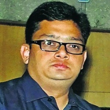 Questions arising on the transfer of IAS officers in nagpur city