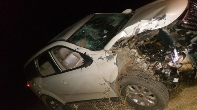 Three killed, including an old in direct collision with XUV and bike
