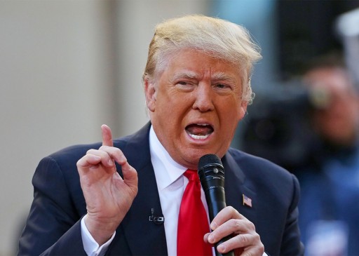 Trump blames Putin, Obama for Syrian chemical attack