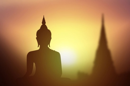 Worshiping Lakshmi on the buddha purnima will complete your life