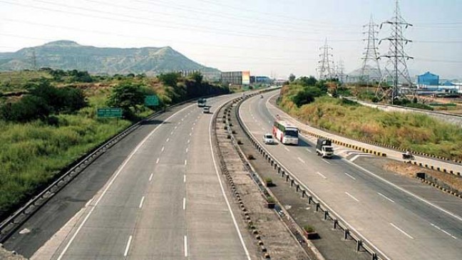 Bhoomi Pujan of samruddhi expressway by cm devendra fadnavis