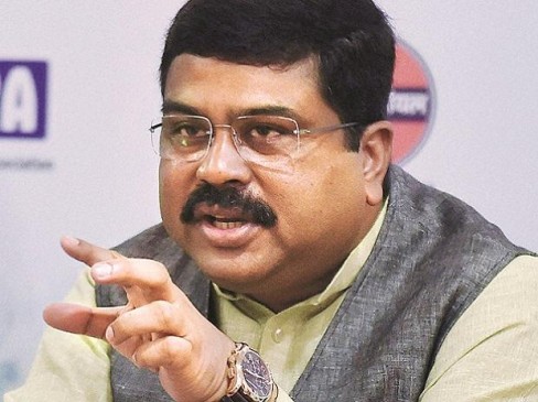 Centre deliberating on immediate solution to deal with fuel prices: Oil minister