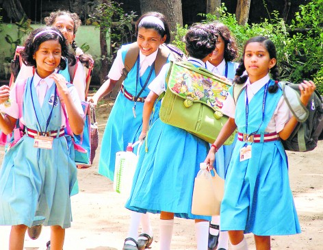 DBT scheme: students account is not linked, Uniforms in crisis