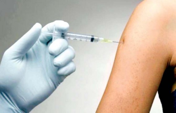 In Parasia A Woman died because of wrong injection by doctor