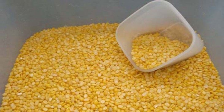 Toor dal is going to sell on rate of 35 Rs per kg in Nagpur city