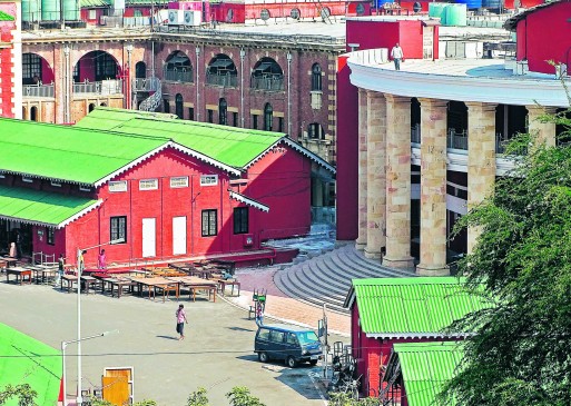 Waterproof tent for the mansoon session in Vidhansabha premises