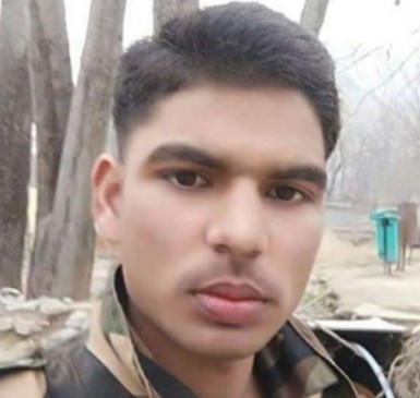 J&K : आतंकियों से मुठभेड़ में शहीद हुए मध्य प्रदेश के जवान रंजीत सिंह तोमर