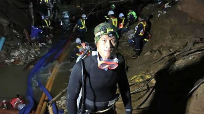 Thailand cave rescue: बच्चों को बचाने ऑक्सीजन सप्लाई मिशन पर गए गोताखोर की मौत