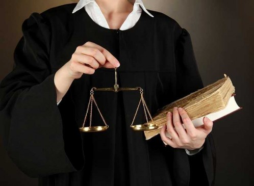 Session court suggest to give another chance to Advocate Mirajkar