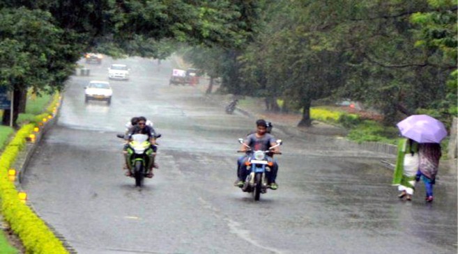 There is no scope of rain to stop, rain will continue to fall