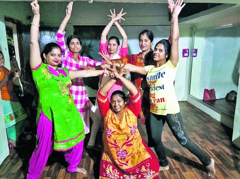 These ladies proves that there is no age of learning  anything