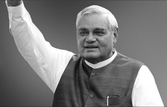 Atalji set the foundation of 21st century India: Fadnavis