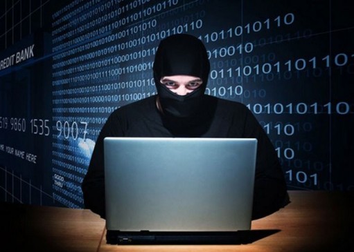 australian student hacked apples website to grab its attention