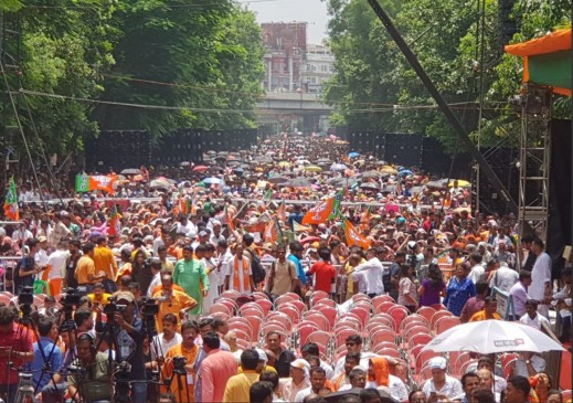 अमित शाह बोले- ममता का NRC विरोध बांग्लादेशी वोटबैंक के लिए, TMC ने किया पलटवार अमित शाह बोले- ममता का NRC विरोध बांग्लादेशी वोटबैंक के लिए, TMC ने किया पलटवार