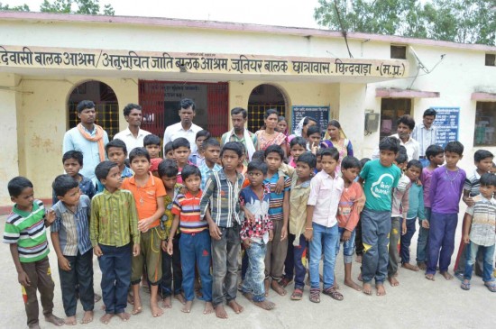 Fight between two student groups, 18 were seriously injured