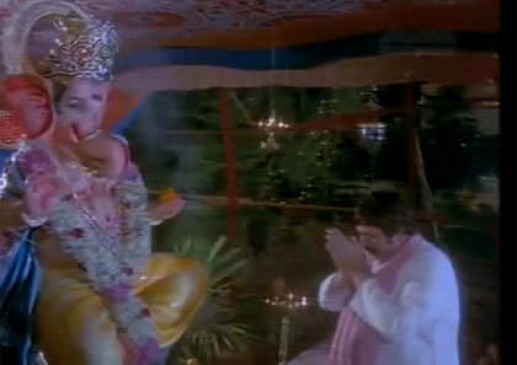 बॉलीवुड के इन गीतों के बिना अधूरा है गणेश उत्सव, ये गीत आप भी करें अपनी लिस्ट में शामिल बॉलीवुड के इन गीतों के बिना अधूरा है गणेश उत्सव, ये गीत आप भी करें अपनी लिस्ट में शामिल