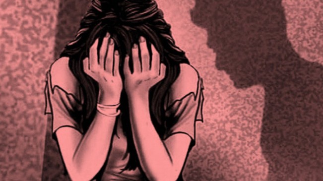 Accused raped a 15 year old girl and make her hostage for 4 hours