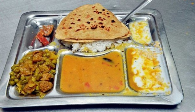 Canteen located in NTPC Vindhyachal campus was operating without food license