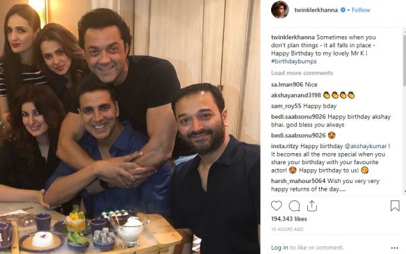 51 साल के हुए खिलाड़ी कुमार, दोस्तों के साथ मनाया जन्मदिन 51 साल के हुए खिलाड़ी कुमार, दोस्तों के साथ मनाया जन्मदिन