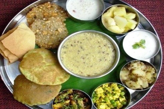 जन्माष्टमी 2018: व्रत के दौरान कैसे रखें सेहत का ध्यान जन्माष्टमी 2018: व्रत के दौरान कैसे रखें सेहत का ध्यान