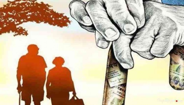 Old age peoples are forced to spend the whole month in 600 rupees