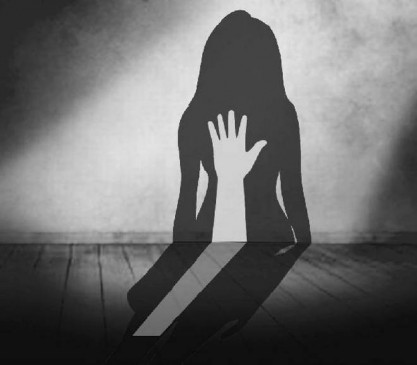 Police arrested a boy for threatening a 15 year old minor girl