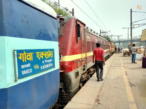 नागपुर टू  गोवा सीधी ट्रेन बंद , स्पेशल ट्रेन नियमित चलाने की मांग