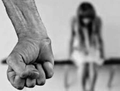 13 year old girl raped from 2 year by hotel owner in chhindwara mp