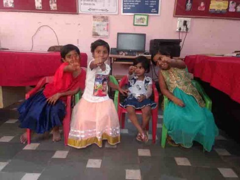 A couple of Kerala adopted four sisters living in Matrachaya