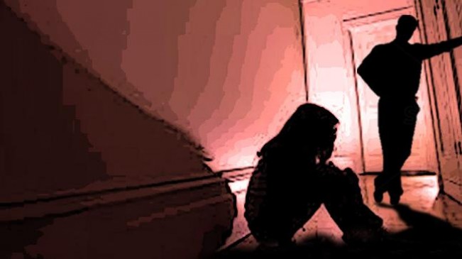 a teacher has made a student a victim of his lust in Satna district of MP