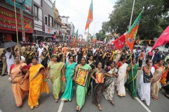 सबरीमाला विवाद : बीजेपी कार्यकर्ता रखेंगे 1 दिन का उपवास, 8 नवंबर से निकालेंगे रथयात्रा