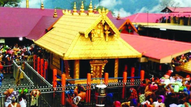 आधार से लेकर समलैंगिकता और सबरीमाला तक, इन बड़े फैसलों के लिए जाने जाएंगे CJI दीपक मिश्रा आधार से लेकर समलैंगिकता और सबरीमाला तक, इन बड़े फैसलों के लिए जाने जाएंगे CJI दीपक मिश्रा