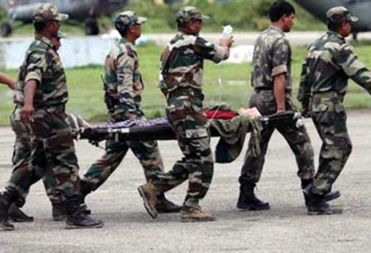 जम्मू-कश्मीर: आतंकी हमले में घायल जवान शहीद, एक और जवान ने इलाज के दौरान तोड़ा दम