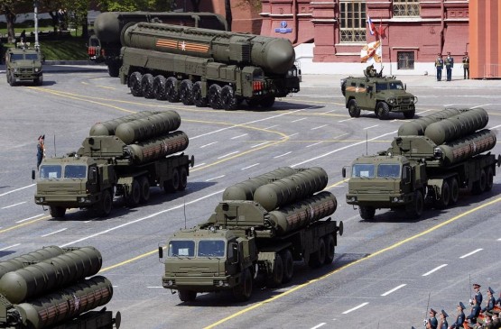 अमेरिका के सबसे पावरफुल F-35 जैसे 6 जेट एक बार में ब्लास्ट कर सकता है S-400 अमेरिका के सबसे पावरफुल F-35 जैसे 6 जेट एक बार में ब्लास्ट कर सकता है S-400