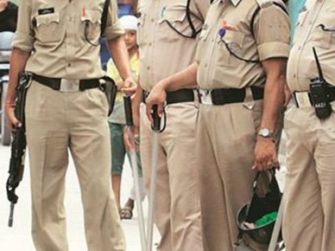 jabalpur police team recover Bombs parts from OFK workers house