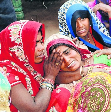 School management is responsible for the death of 7 people, including 6 school children